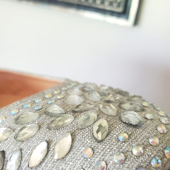COPY - Sparkly jeweled flats - Picture 3 of 8